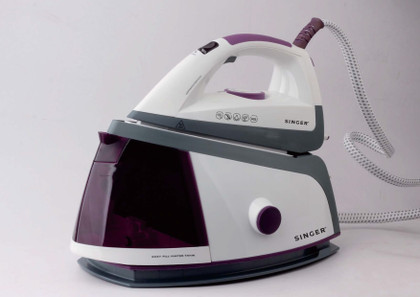 SINGER® Steam Ironing Station
