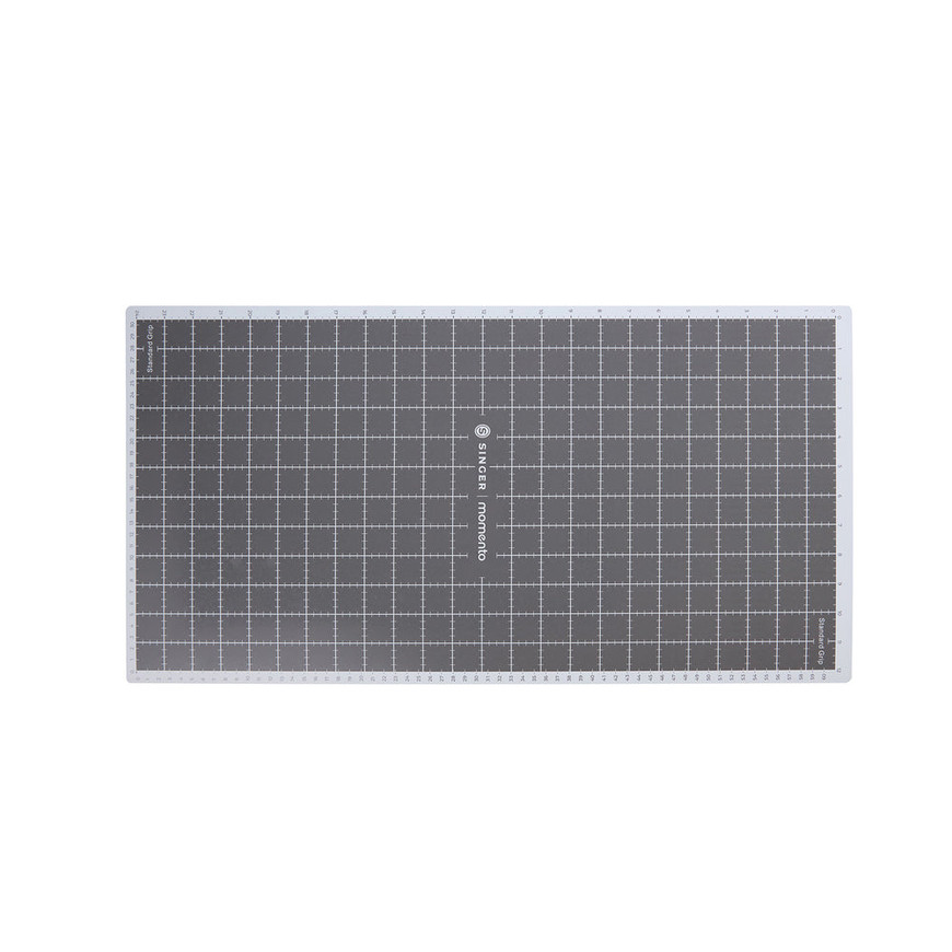 SINGER® MOMENTO™ 12 inch x 24 inch Standard Grip Mat